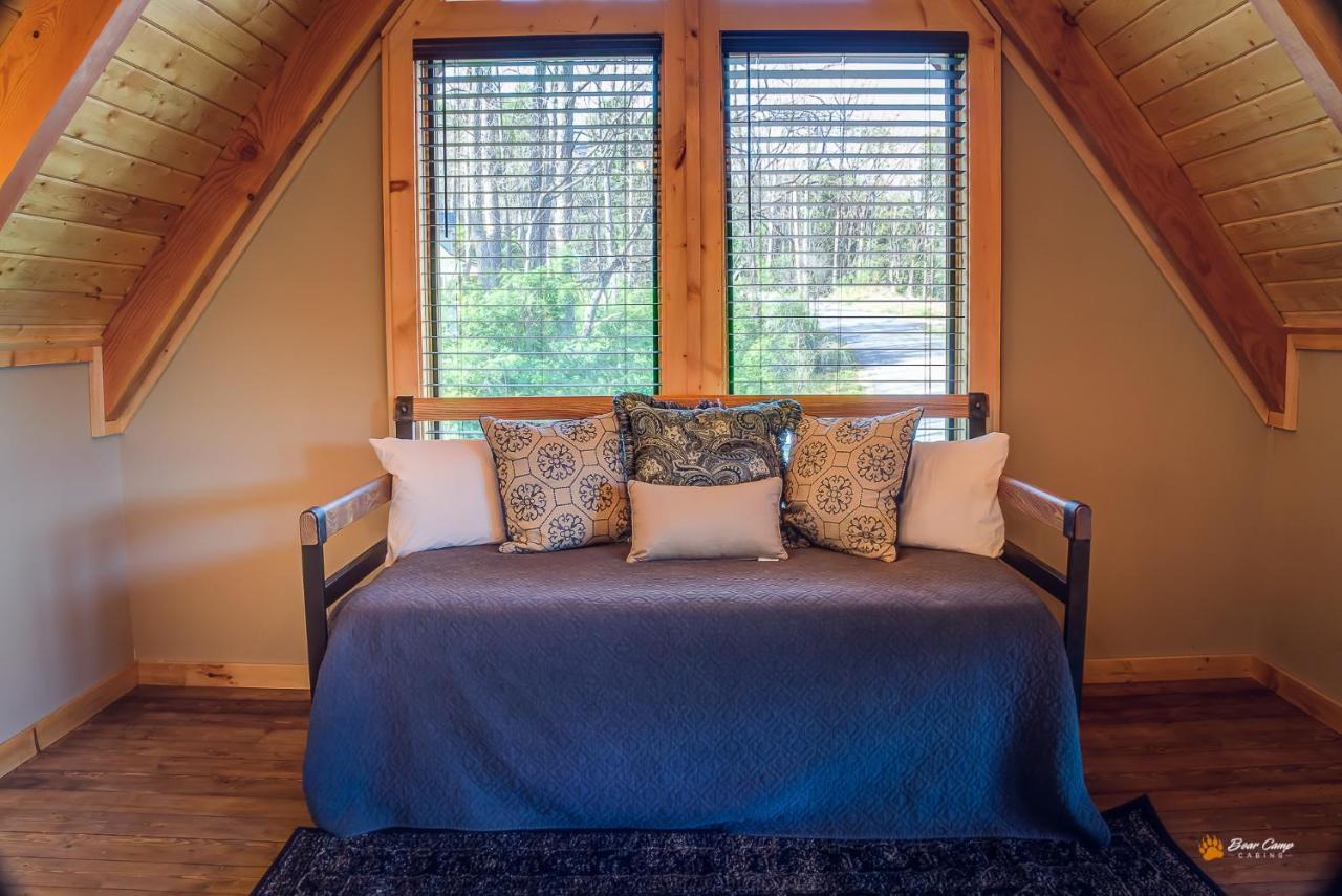Majestic View Lodge, Amazing Views, Hot Tub, 1089 Free Tickets Each Paid Day, Dollywood And More 개틀린버그 외부 사진