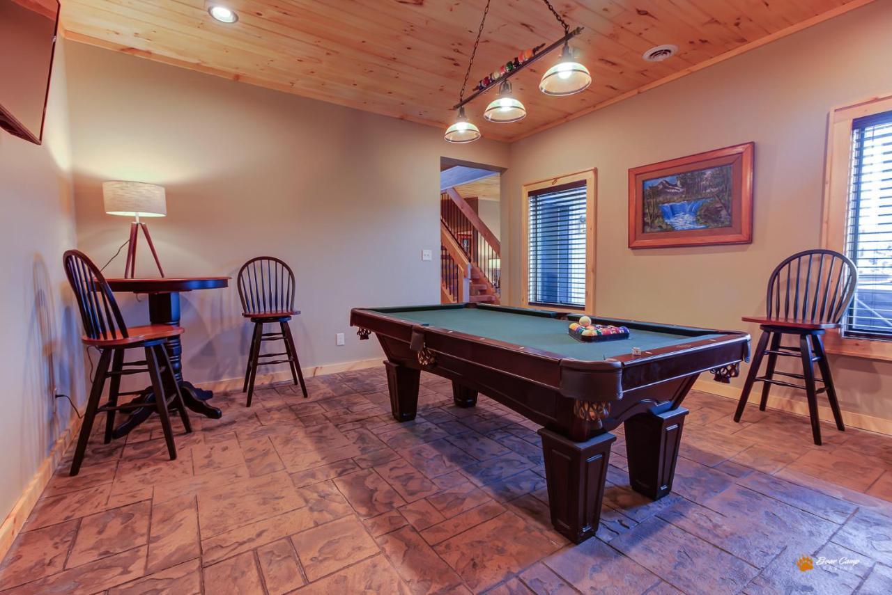 Majestic View Lodge, Amazing Views, Hot Tub, 1089 Free Tickets Each Paid Day, Dollywood And More 개틀린버그 외부 사진